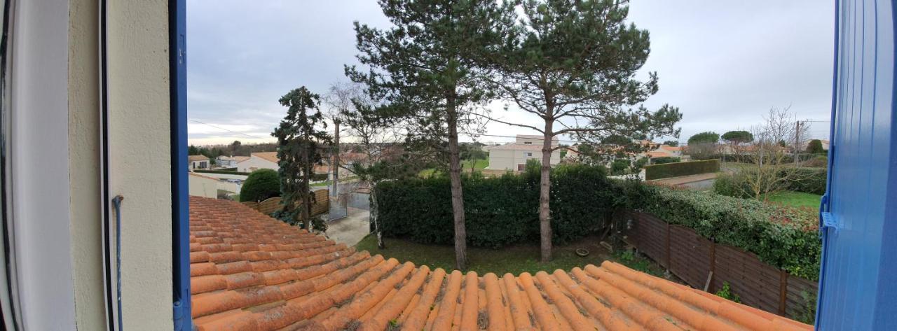 Le Petit Manoir Vaux-sur-Mer Exterior foto