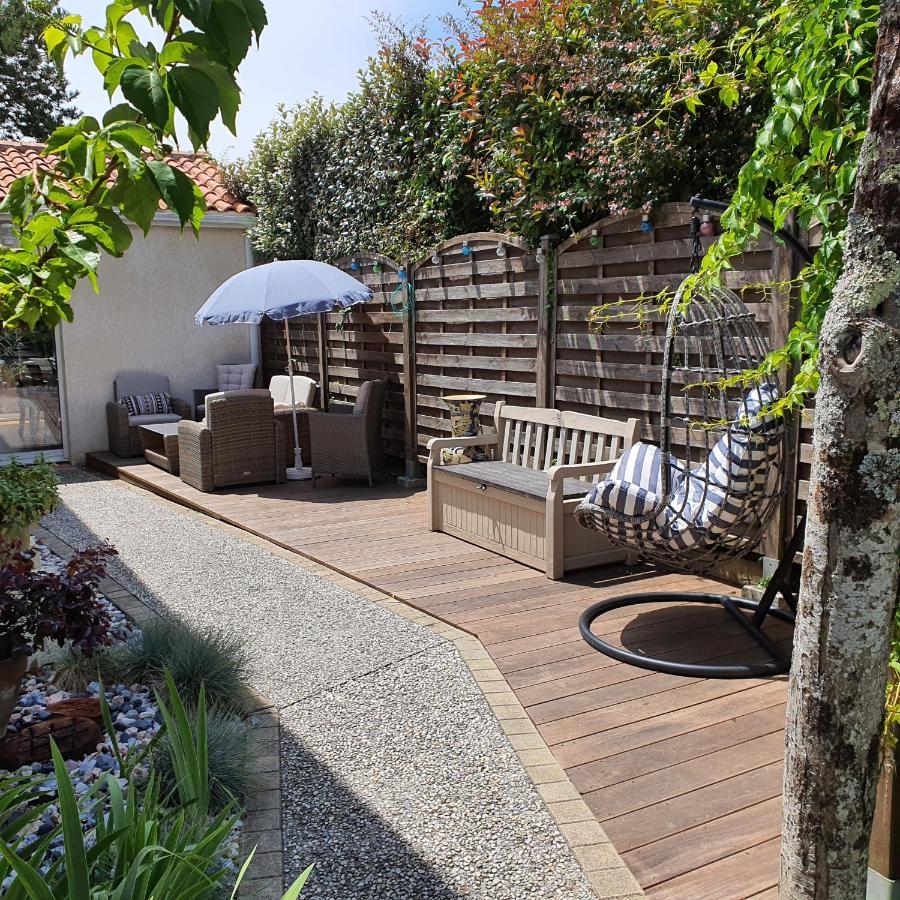 Le Petit Manoir Vaux-sur-Mer Exterior foto